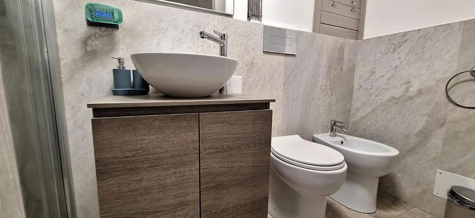 Lilly Apartment Катания
